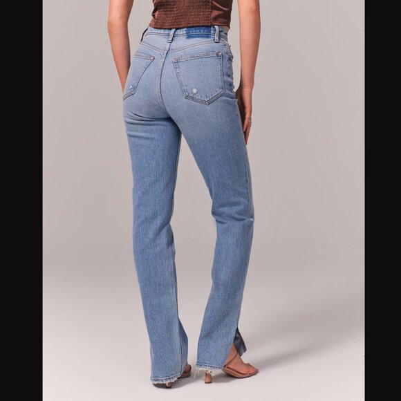 Abercrombie & Fitch Ultra High Rise 90s Straight Vent Hem Light Jean Size 26 2S - Picture 2 of 10
